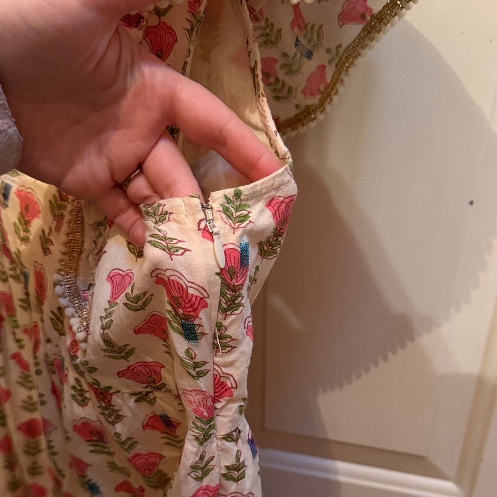 Saylor Floral Ruffle Sleeve Midi Dress - Picture 6 of 8
